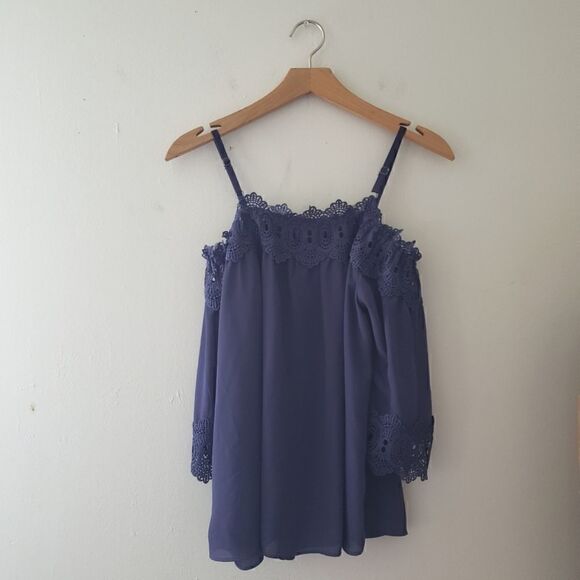 A. Byer Off Shoulder Top Denim Blue S - Picture 7 of 7